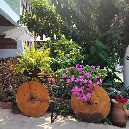 Oldy De Garden Lejlighedshotel Chiang Mai Eksteriør billede